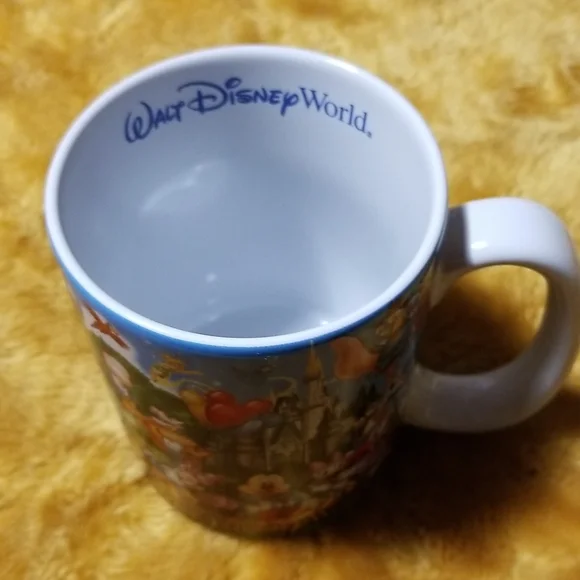 Disney coffee cup, Grandma - Picture 2 of 5